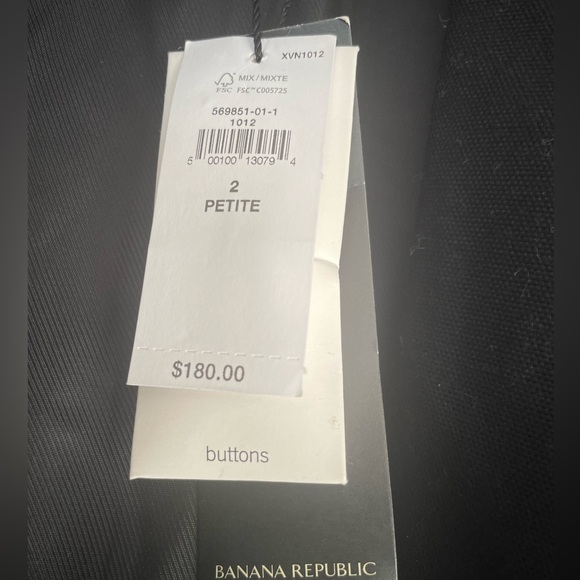 Banana Republic STUNNING Double Breasted Blazer, Black/ Gold Buttons, Size 2 - Picture 5 of 7